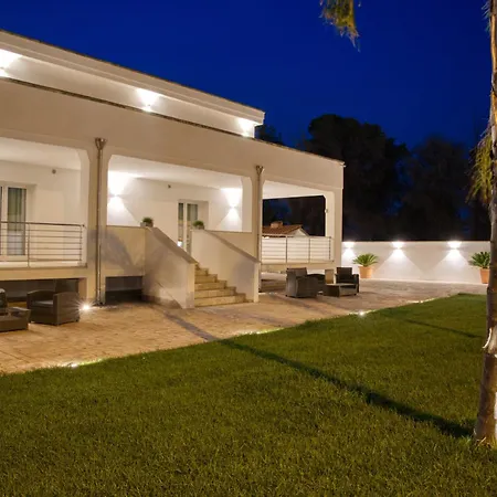 Bed and Breakfast Dimore Relais - Garden Breakfast Porto Cesareo