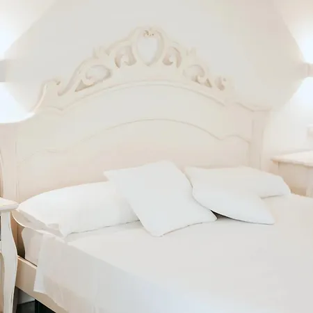 Bed and breakfast Dimore Relais - Garden Breakfast 4*